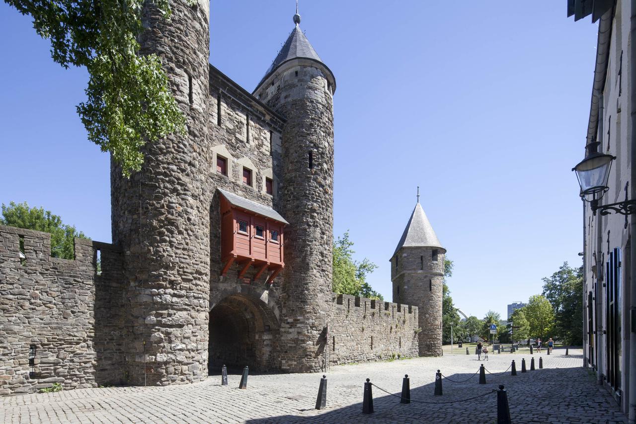 easyHotel Maastricht City Centre Exterior foto